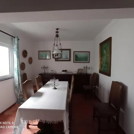 Casa Dos Golfinhos Сasa de vacaciones
