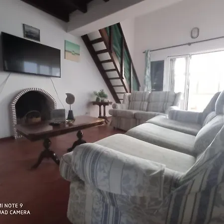 Casa Dos Golfinhos Сasa de vacaciones *